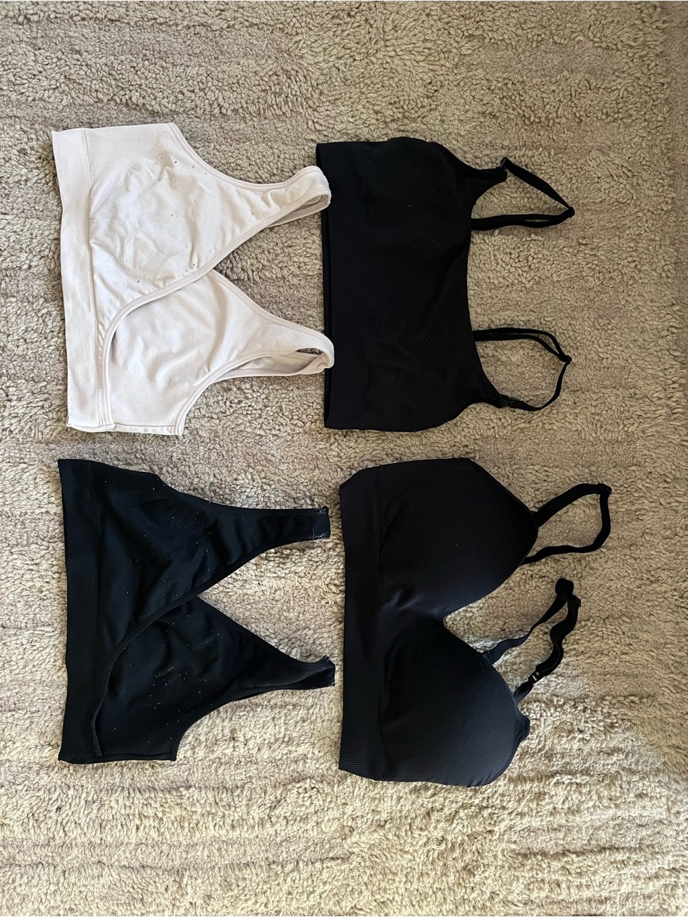 Maternity nursing bra lot + leggings